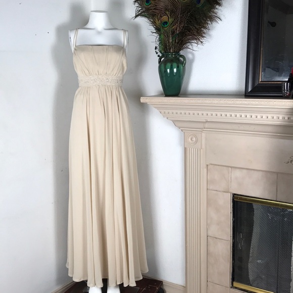 David's Bridal Dresses & Skirts - David’s Bridal Bridesmaid Dress Long Beaded